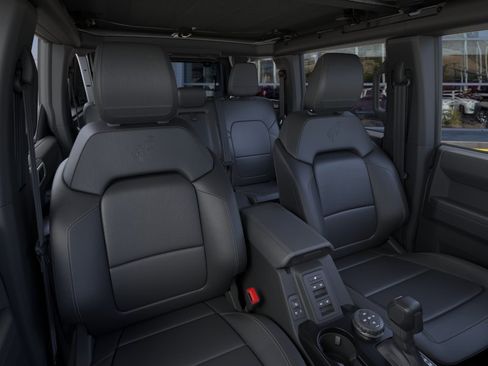 New 2026 Ford Bronco Badlands AWD/4WD image 11