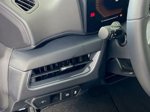 New 2026 Kia K4 EX image 10