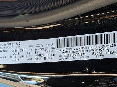 Used 2019 RAM 1500 Laramie AWD/4WD image 27