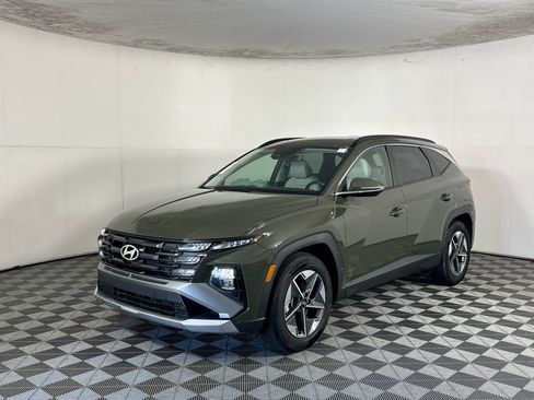 Used 2025 Hyundai Tucson SEL FWD image 7