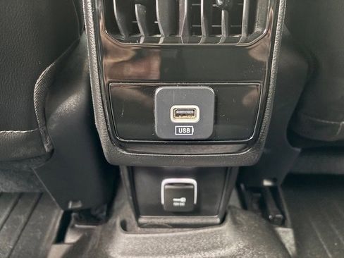 Used 2022 Jeep Compass Limited AWD/4WD image 12
