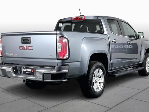 Used 2018 GMC Canyon SLE w/ SLE Convenience Package image 12