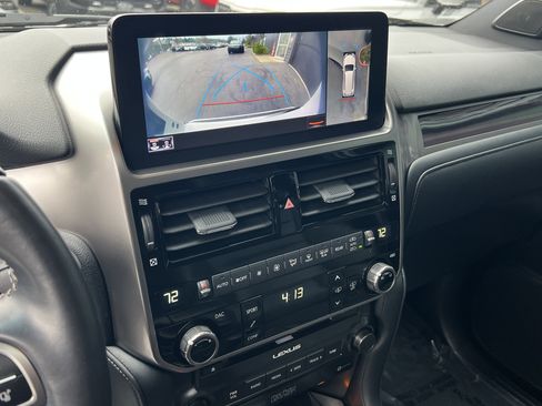 Used 2022 Lexus GX 460 Luxury w/ Sport Design Package image 26