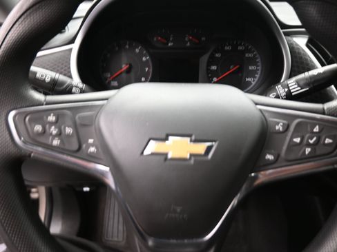 Used 2024 Chevrolet Malibu LT FWD image 16