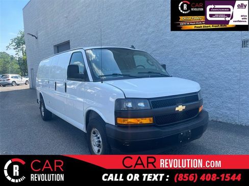Used 2021 Chevrolet Express 2500 Extended w/ Driver Convenience Package RWD image 1