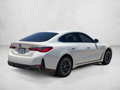 Certified 2023 BMW i4 eDrive40 w/ Premium Package RWD image 5