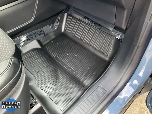 Used 2025 Ford Escape SE image 60