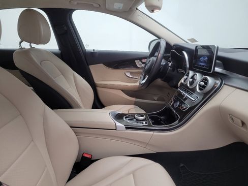 Used 2018 Mercedes-Benz C 300 4MATIC Sedan image 21