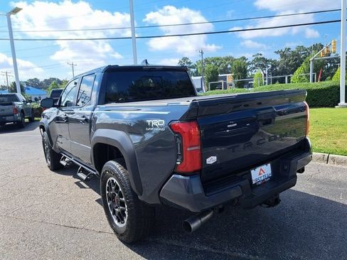 New 2026 Toyota Tacoma TRD Off-Road AWD/4WD image 8