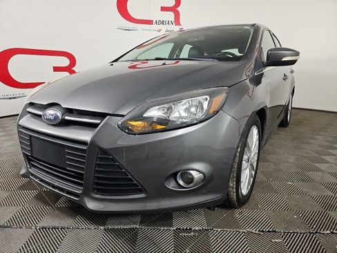 Used 2014 Ford Focus Titanium image 3