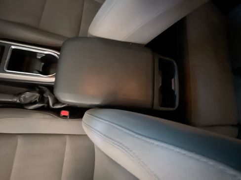 Used 2019 Toyota Tacoma SR5 AWD/4WD image 21