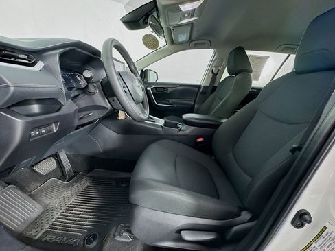 Used 2025 Toyota RAV4 LE image 15