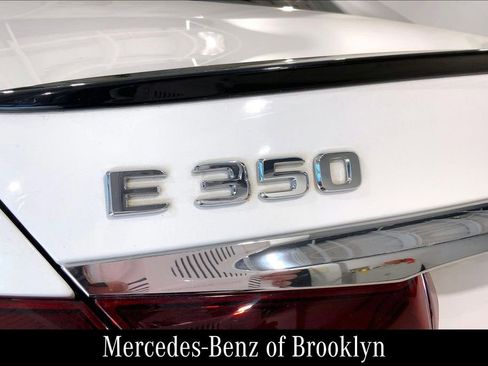 Certified 2022 Mercedes-Benz E 350 4MATIC Sedan image 12