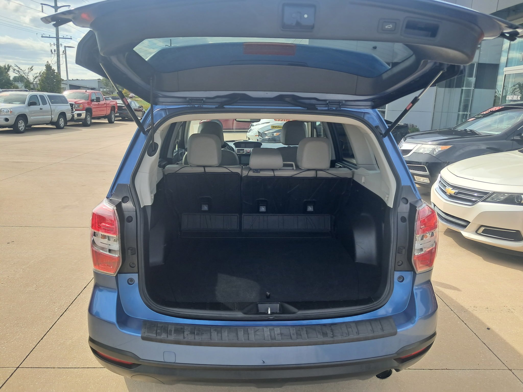 Used 2016 Subaru Forester 2.5i Touring w/ Eyesight & Navigation System AWD/4WD image 5