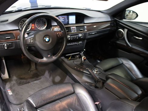 Used 2011 BMW M3 Coupe image 23
