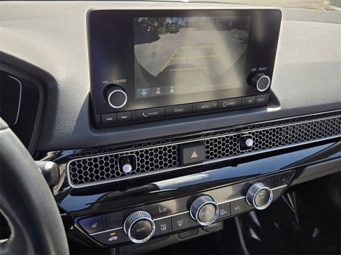 Certified 2023 Honda Civic EX image 21