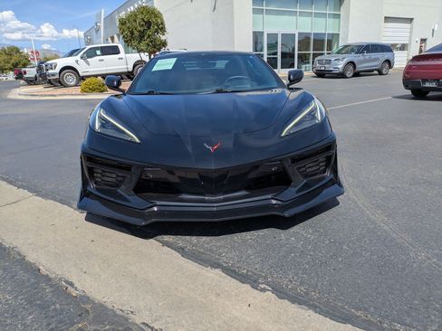Used 2021 Chevrolet Corvette Stingray Preferred Conv w/ Z51 Performance Package RWD image 9