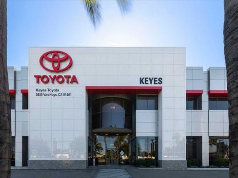 Certified 2022 Toyota Corolla LE FWD image 31