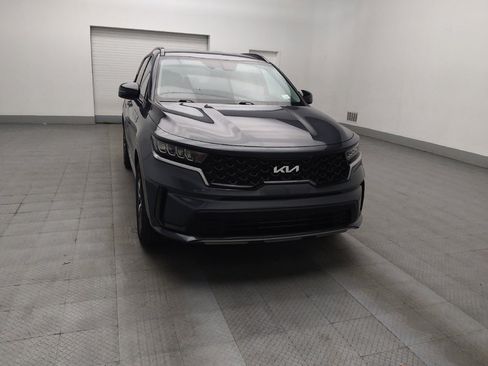 Used 2023 Kia Sorento S image 14