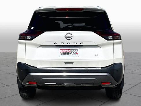 Certified 2023 Nissan Rogue SL w/ SL Premium Package image 5