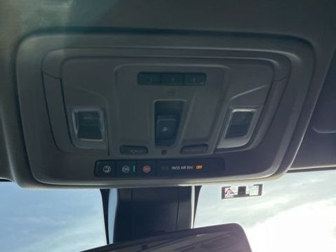 Used 2020 GMC Sierra 1500 SLT w/ SLT Premium Plus Package image 47