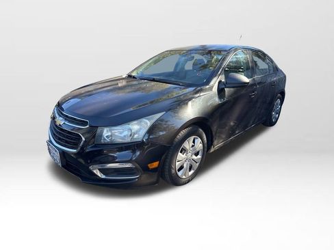 Used 2016 Chevrolet Cruze LS image 13
