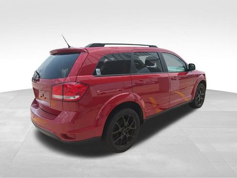 Used 2017 Dodge Journey SXT w/ Blacktop Package FWD image 7