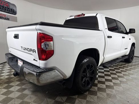 Used 2021 Toyota Tundra SR5 w/ SR5 Leather Package RWD image 3