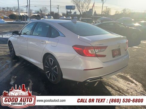 Used 2018 Honda Accord Sport image 7