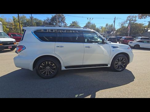 Used 2020 Nissan Armada Platinum w/ Captain's Chairs Package image 9