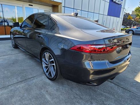 Used 2024 Jaguar XF R-Dynamic SE AWD/4WD image 7