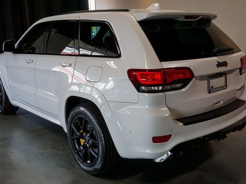 Used 2018 Jeep Grand Cherokee Trackhawk w/ Trailer Tow Group IV image 38