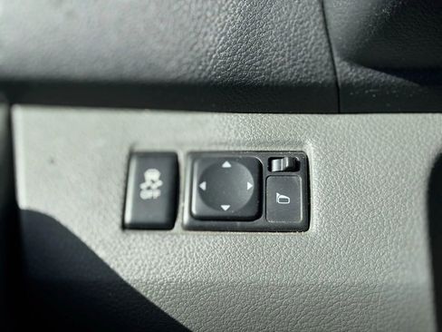 Used 2018 Nissan NV200 SV w/ Navigation Package image 17