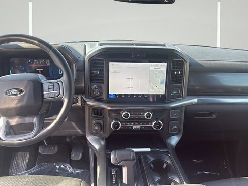 Used 2025 Ford F150 Lariat AWD/4WD image 16
