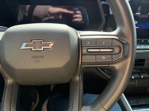 Used 2023 Chevrolet Colorado Trail Boss image 22