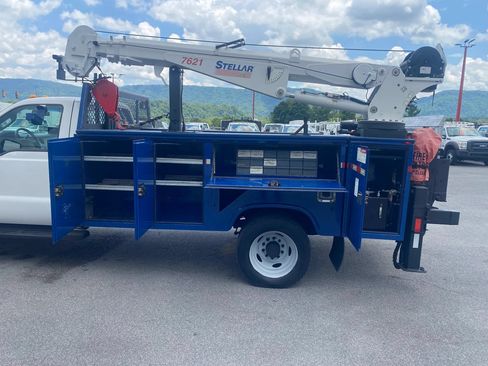 Used 2014 Ford F550 4x4 Regular Cab Super Duty image 25