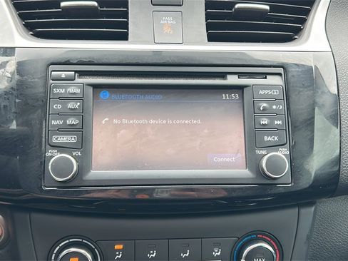 Used 2017 Nissan Sentra SV w/ Driver's Assist Package image 16