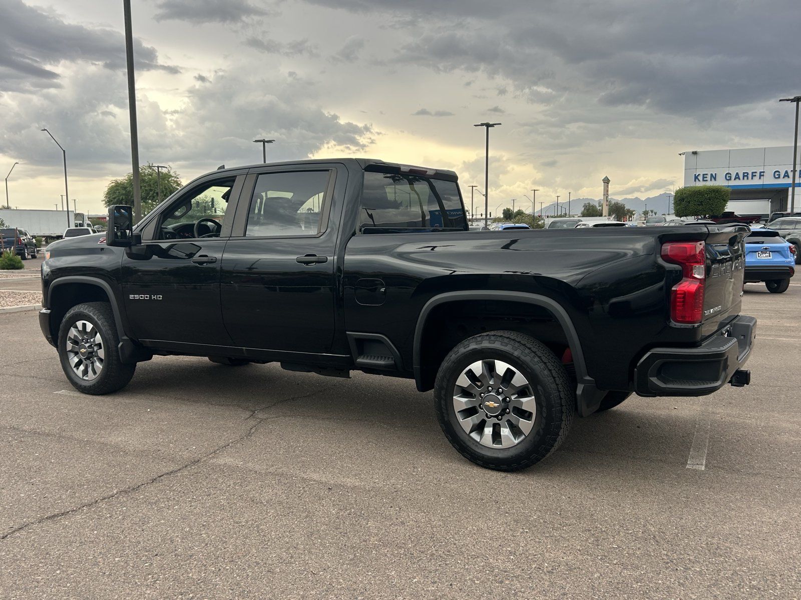 Used 2024 Chevrolet Silverado 2500 Custom w/ Custom Value Package AWD/4WD image 3