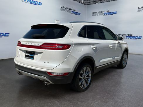 Used 2018 Lincoln MKC Select w/ Select Plus Package FWD image 5