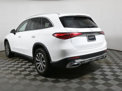 Certified 2026 Mercedes-Benz GLC 300 4MATIC image 5