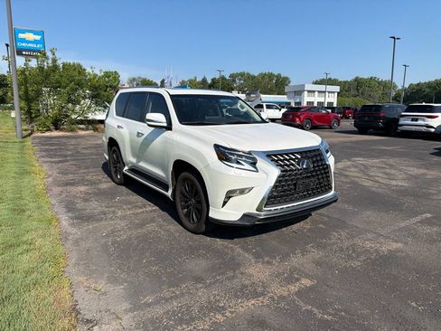 Used 2023 Lexus GX 460 Premium AWD/4WD image 16