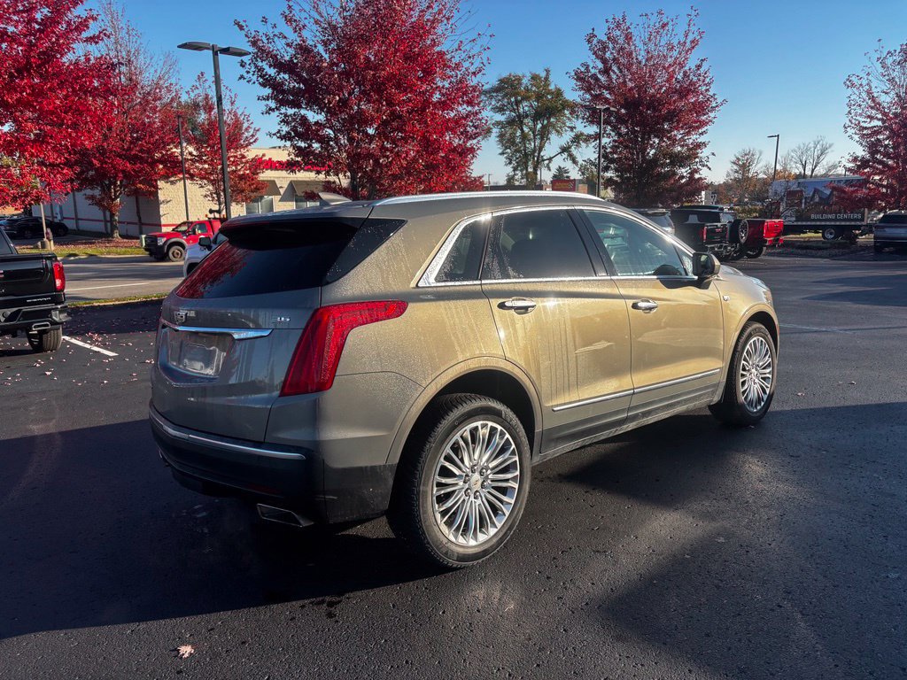 Used 2018 Cadillac XT5 Luxury w/ Driver Awareness Package AWD/4WD image 5