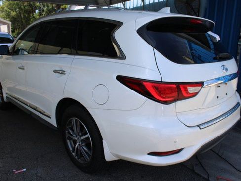 Used 2016 INFINITI QX60 Luxe w/ Premium Plus Package AWD/4WD image 2