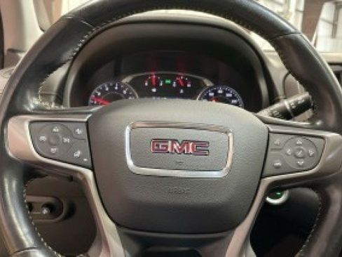 Used 2022 GMC Terrain AT4 w/ Infotainment Package II AWD/4WD image 17