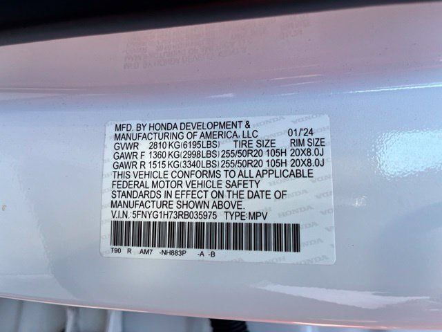 Used 2024 Honda Pilot Touring image 16