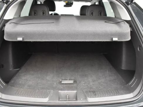 Used 2025 Chevrolet Trax LT image 16