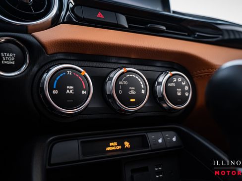 Used 2017 FIAT 124 Spider Lusso image 23