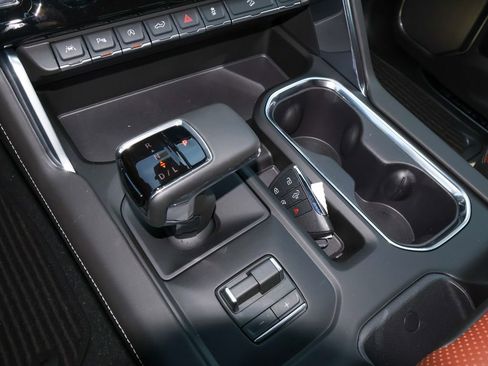 New 2026 GMC Sierra 1500 Denali Ultimate AWD/4WD image 25