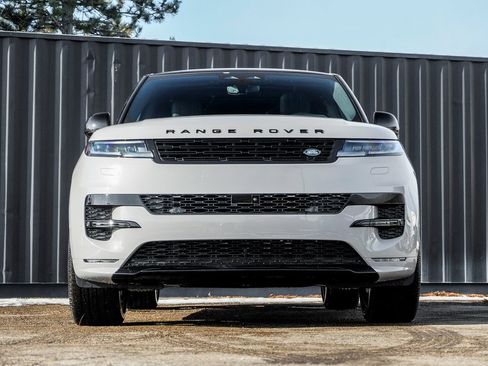 New 2026 Land Rover Range Rover Sport Dynamic SE image 5