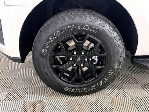 Used 2023 Ford Expedition Timberline AWD/4WD image 7